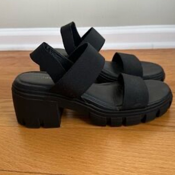 🔥 🆕 MADDEN GIRL Harly chunky block sandals black size 8.5 - Picture 6 of 6
